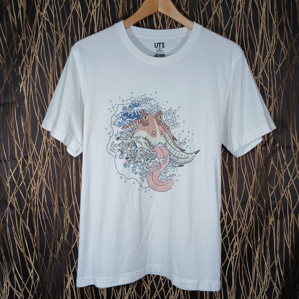 Uniqlo Star‎ Wars T-Shirt Mens Medium White Jar Jar Binks Great Wave Graphic UT